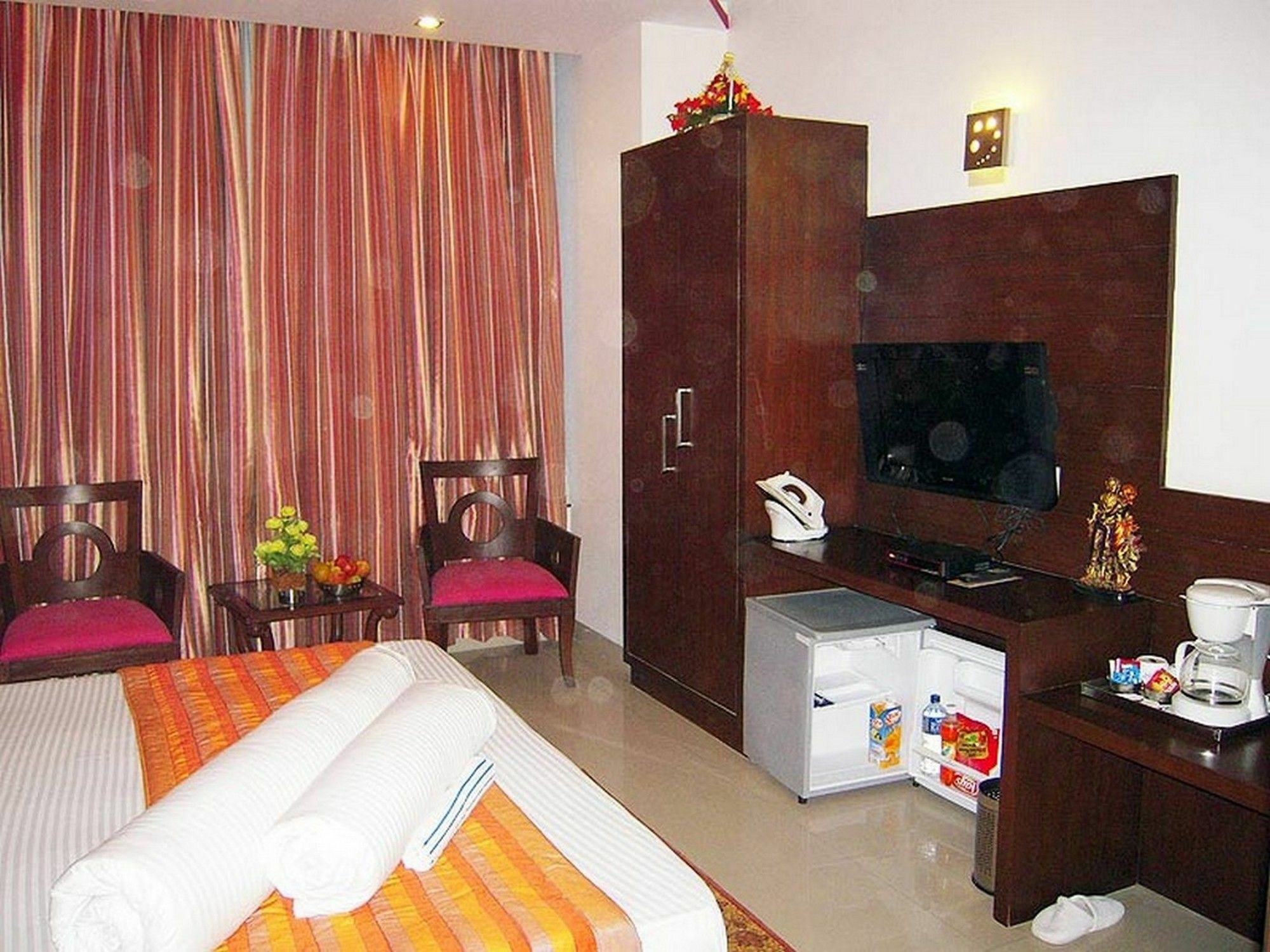 Maxfort Greenwood City Gurgaon Exterior photo